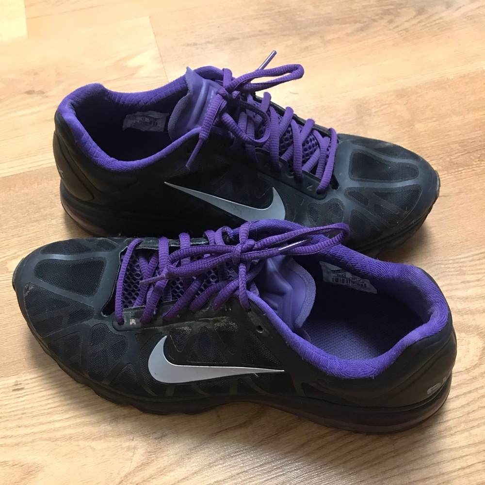 Nike Air Max 2011 Black Club Purple